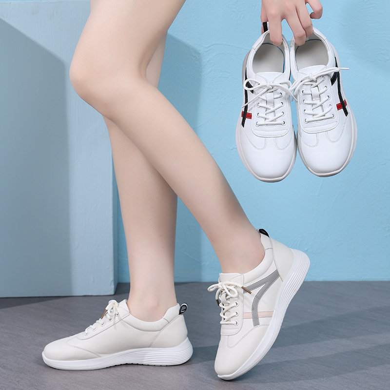 旺奈小白鞋女秋季软底防滑休闲妈妈单鞋青年平底百搭系带圆头女鞋,女鞋,深口单鞋,淘宝优惠券,粉丝福利购,淘宝优惠卷