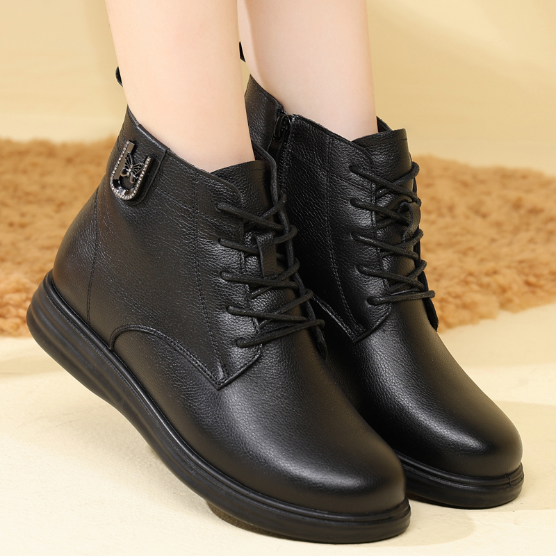 真皮平底加绒羊毛短靴妈妈棉皮鞋