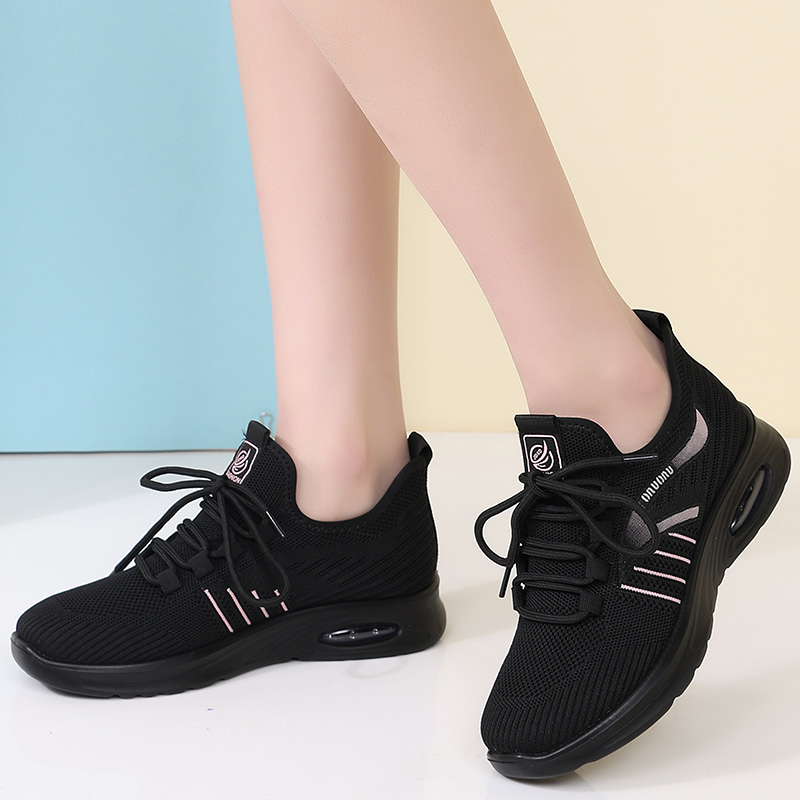 2024新款妈妈鞋旺奈透气飞织休闲