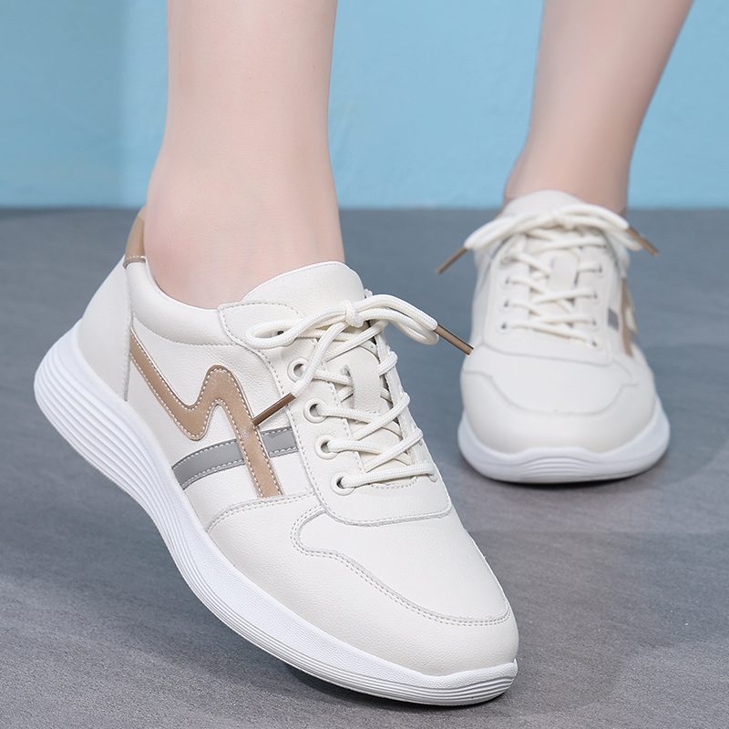 2023秋季妈妈鞋旺奈单鞋休闲系带