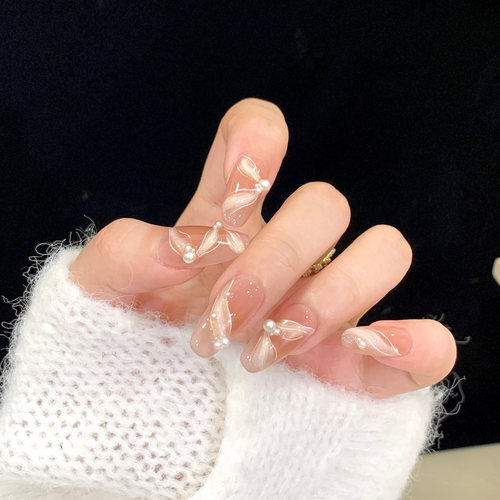 手工穿戴甲温柔清透丝绸珠光美甲