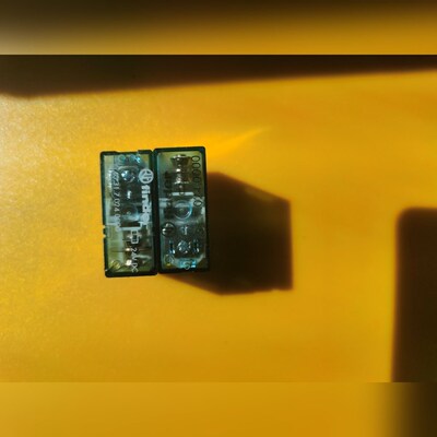 继电器FINDER原装现货40.31.7 议价