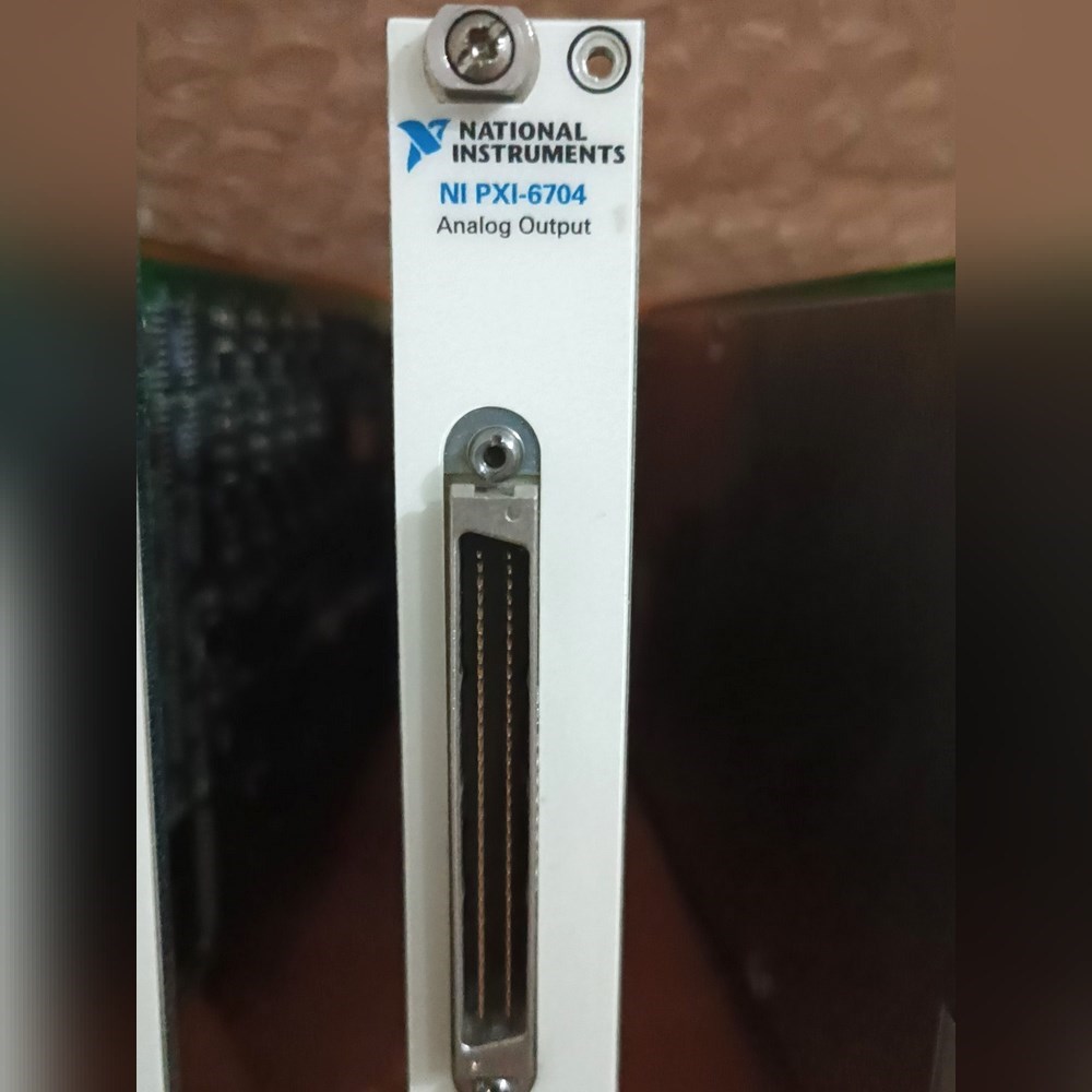 NIPXI-6704 PCI-6704 都有货功能包好议价 议价