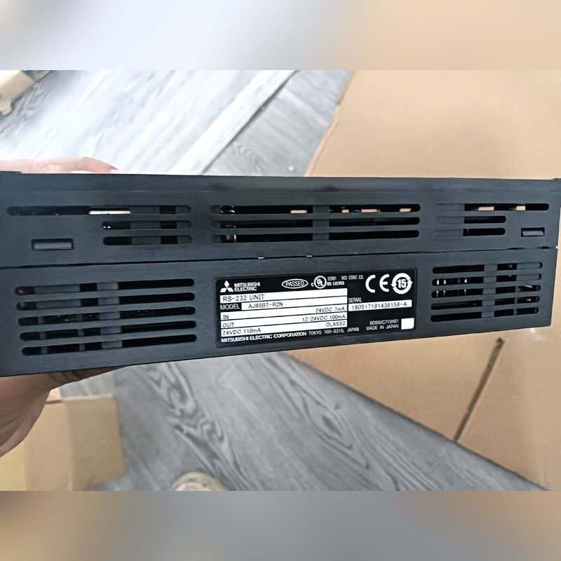 AJ65SBT-R2N 三菱 成色漂亮 功能完好 150顺丰 议价