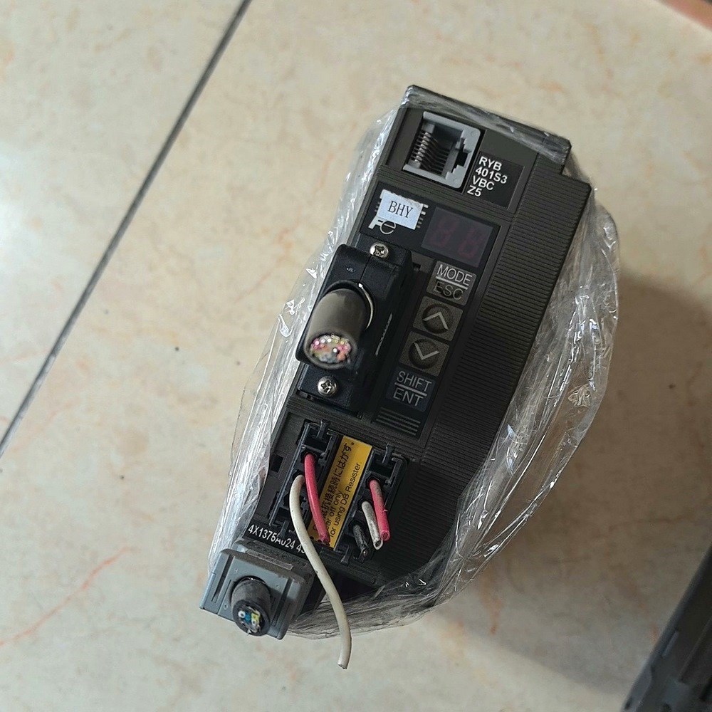 富士驱动器RYB401S3-VBC-Z5 功能包好 议价