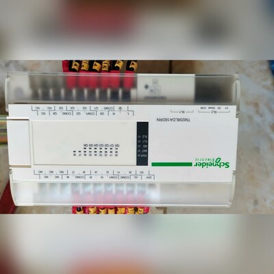施耐德PLC控制器TM208LDA16DRN成色漂亮 议价