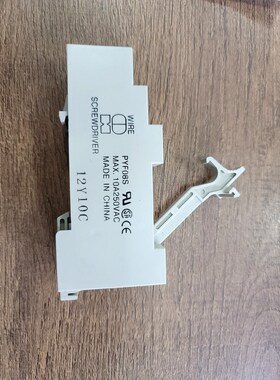 继电器底座PYF08S 议价