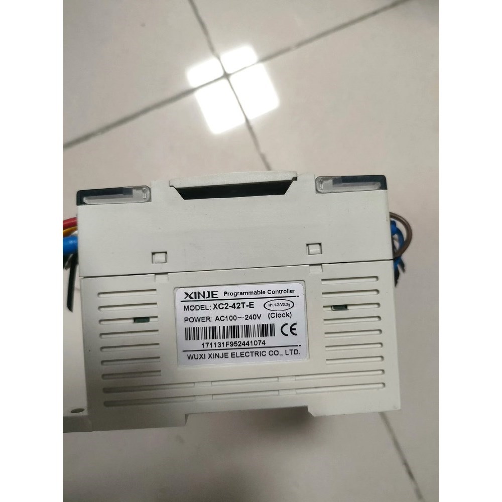 信捷PLCXC2-42T-E一个成色如图功能包好 议价
