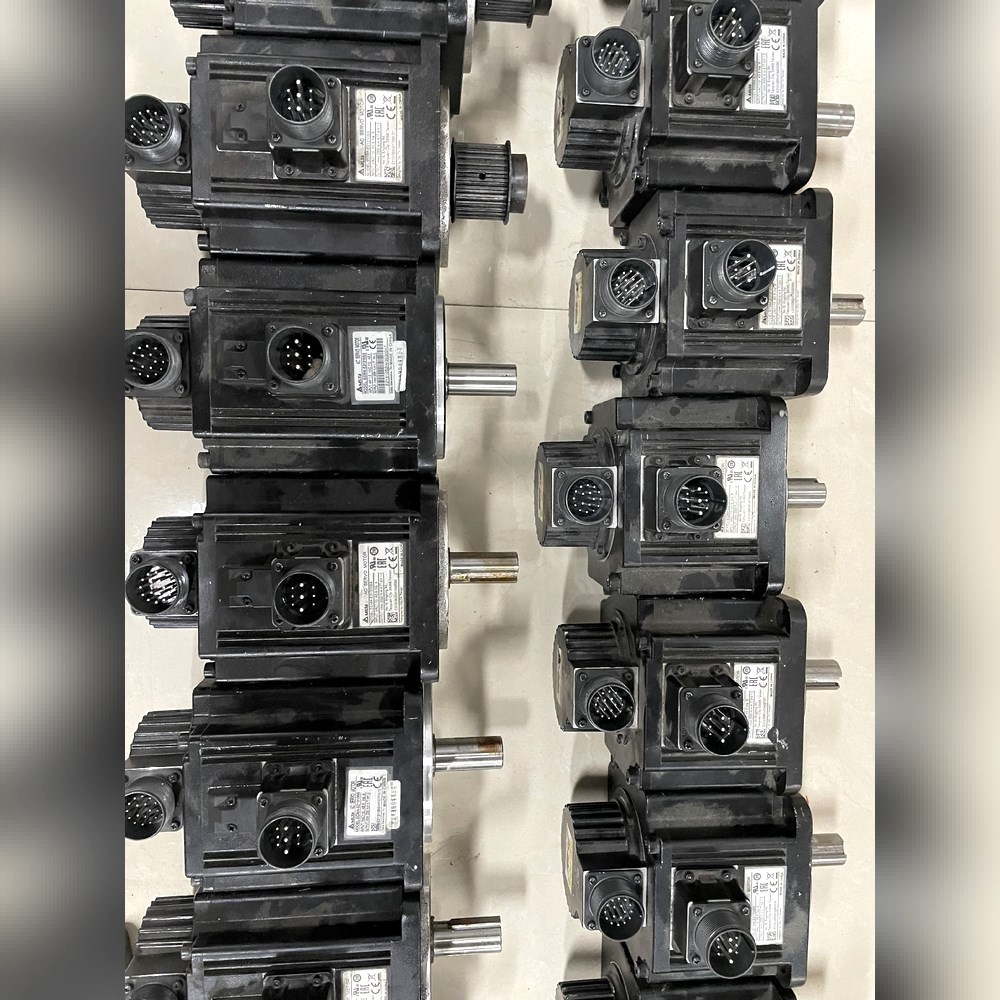 伺服电机1KWB2系列ECMA-E21310RSES 议价