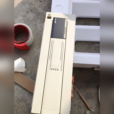 三菱PLC FX3U-80MRDS99新没用过 议价