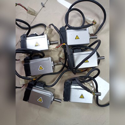 A6 MHMF012L1U2M 100W伺服电机 功能包 议价