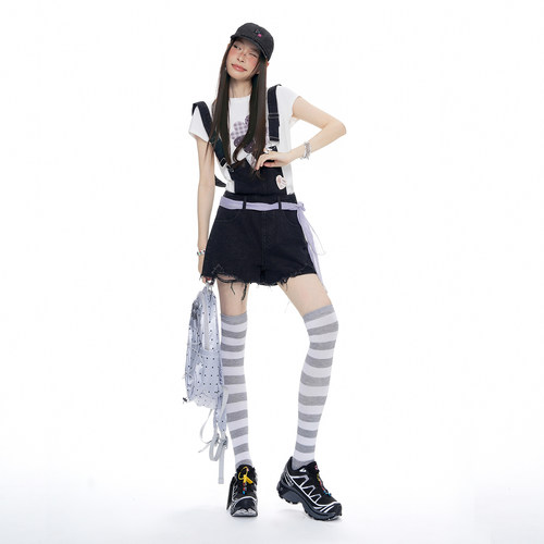 ｜XSD 【新品】！2026夏季｜甜酷美式破洞毛边背带牛仔裤女小个子