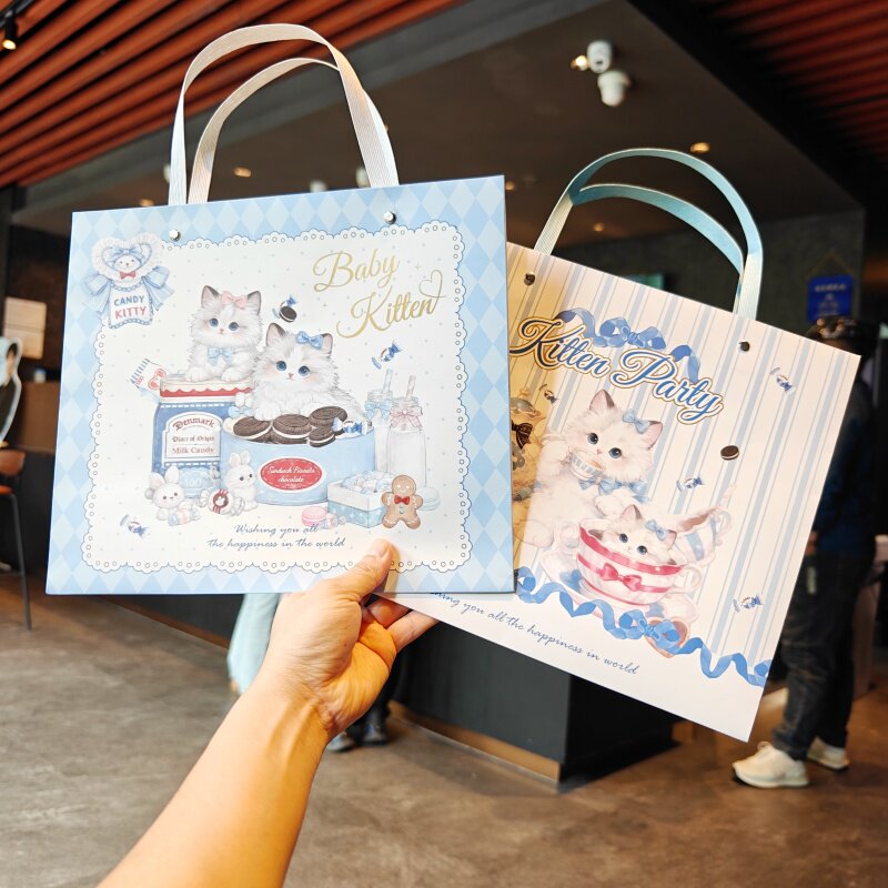 伊藤家可爱蓝色猫咪纸袋子小女孩礼品袋学生用收纳
