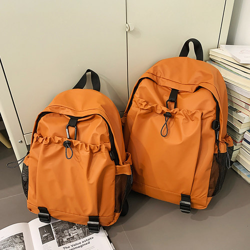 书包女生初中生韩版百搭双肩包