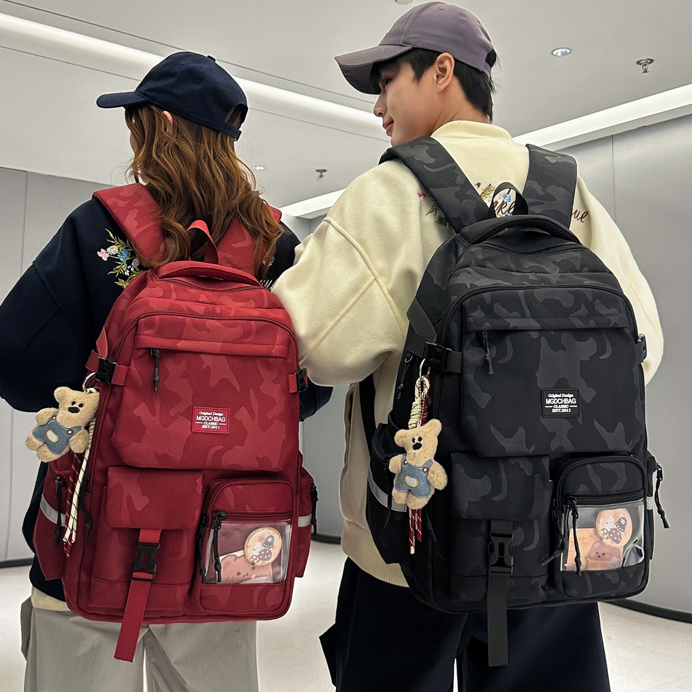 书包女生初中生大容量减负护脊双肩包男士高中大学生旅行包背包女,箱包皮具/热销女包/男包,双肩背包,淘宝优惠券,粉丝福利购,淘宝优惠卷