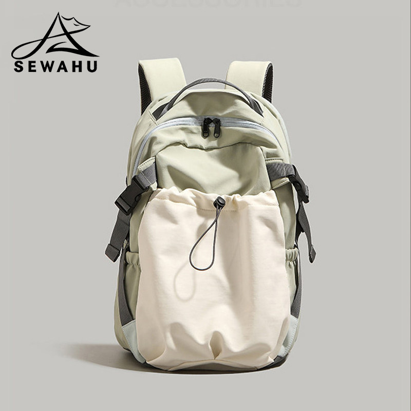 旅游轻便双肩包2026新款户外徒步登山背包男女大容量学生电脑书包