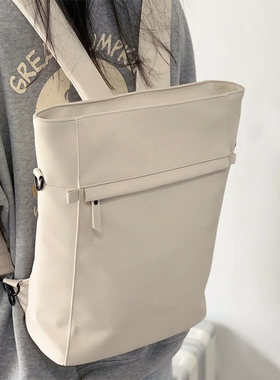 设计感小众通勤双肩包电脑包女大学生商务背包两用新款大容量书包