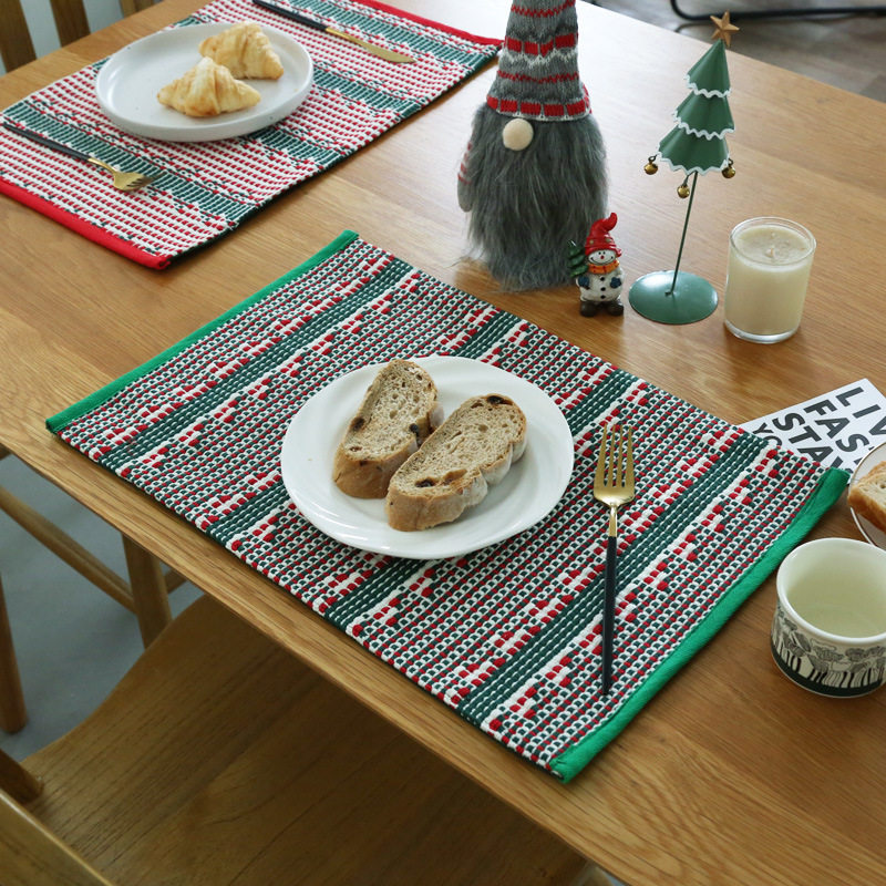 北欧时尚彩色线条编织餐垫圣诞装饰隔热垫布艺餐桌垫加厚防烫餐巾
