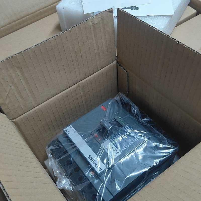 西门子200A 4P断路器3vT8320-1AA04-0BA--议价商品