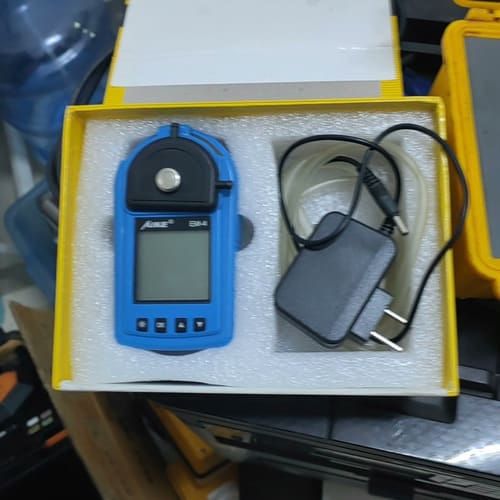 AIKE EM-4四合一气体检测仪,型号EM-4,带原装电源--议价商品