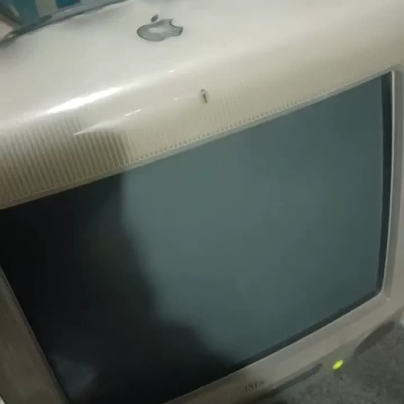 一台二手M5521电脑CRT显像管一体机。成色如图,--议价商品