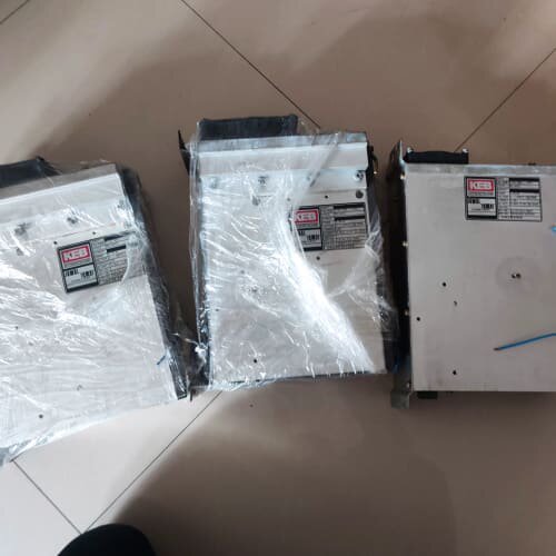 科比F0变频器13.F0.R11-3429 两台 10.F0--议价商品