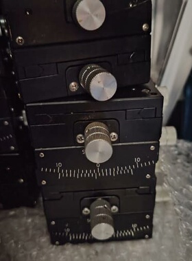 骏河精机SURUGA角度台B55-80U 80X80台面，手--议价商品