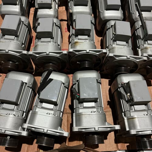 三菱减速电机GM-SF 0.2KW 减速比1:15 ，拆--议价商品