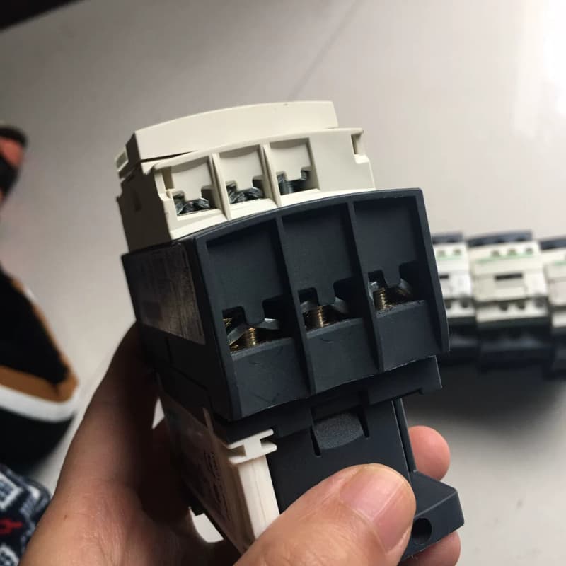 施耐德交流接触器LC1D25，LC1D32，LC1D38，成--议价商品