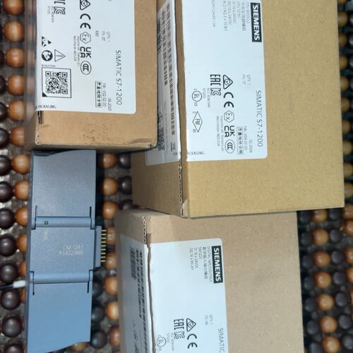 西门子S7-1200PLC，主机加模块一共4个，--议价商品
