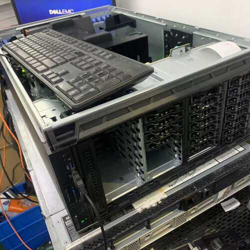 Dell/戴尔T640双路塔式服务器,双散热 h330卡 双--议价商品