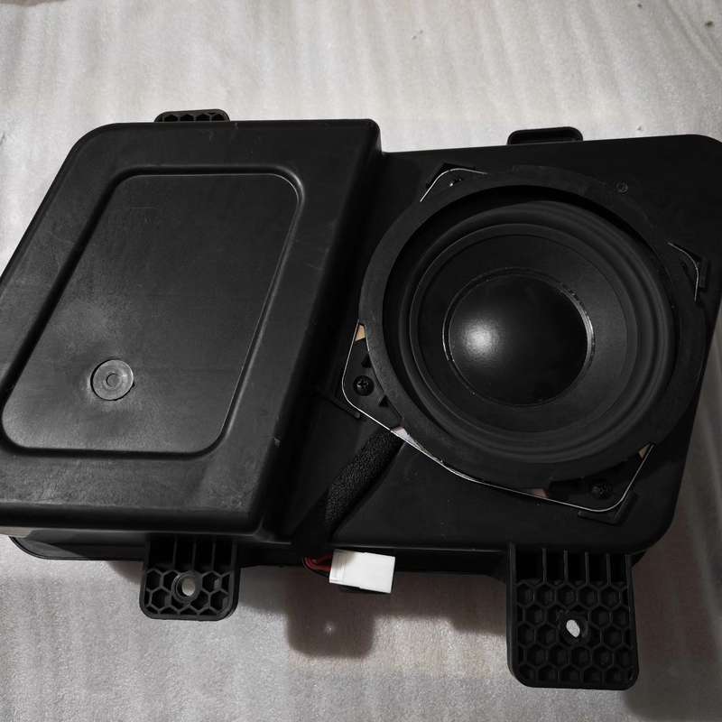 大众ID ERA 9X重低音扬声器大众ID9X低音炮3ER0--议价商品