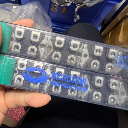 APT2X31S20J数量16个，打包价320元包邮，B54--议价商品