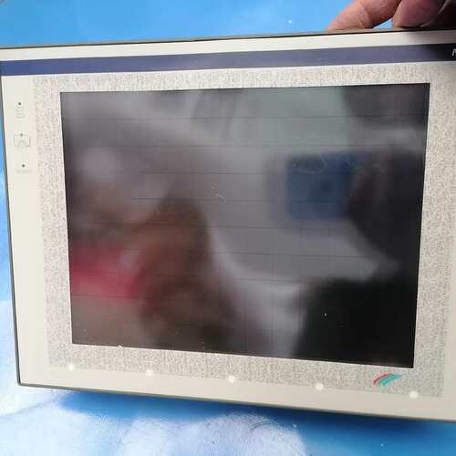 施耐德触摸屏XBT F034610 二手拆机，功能完好，--议价商品