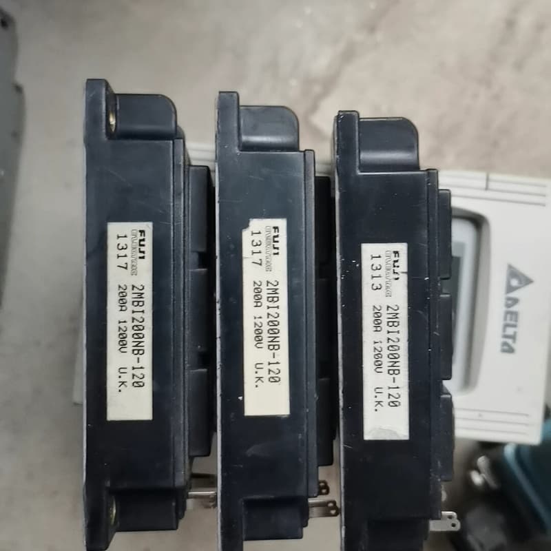 2MBI200NB-120 富士igbt模块 原装拆机 功能--议价商品
