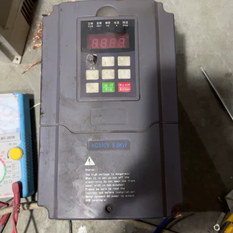 台创5.5KW变频器A-5R5G-4-4-485-Z包好出售--议价商品