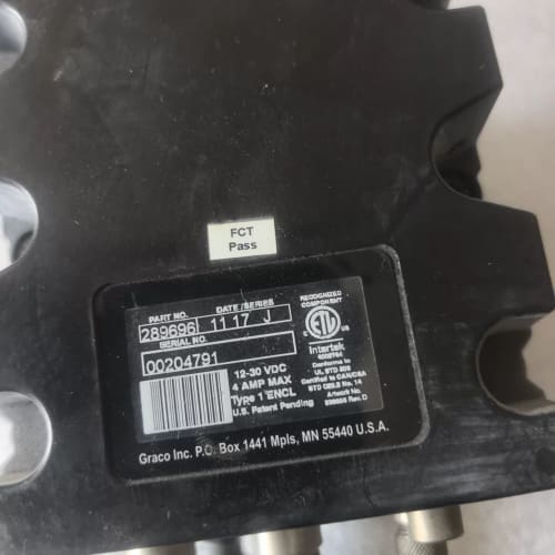 固瑞克供胶系统模块一个，型号：289696 1117J（1--议价商品