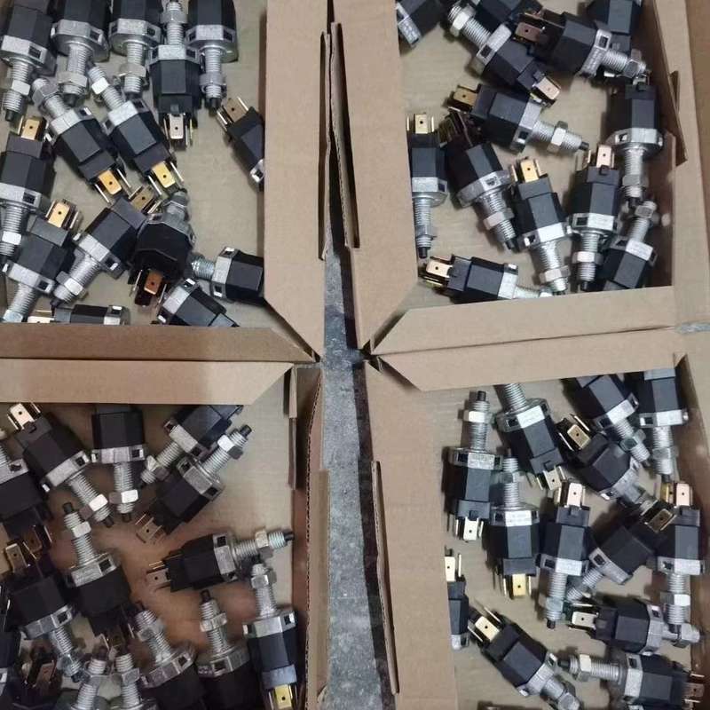海马S5、海马骑士,海马S7,海马M3等原厂刹车灯开关,--议价商品