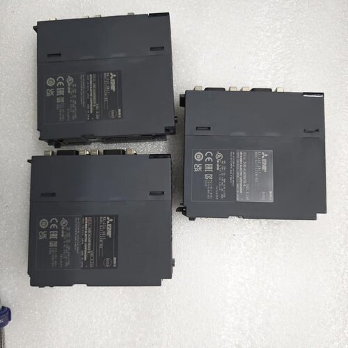 三菱PLC通讯模块 QJ71C24N-R2--议价商品