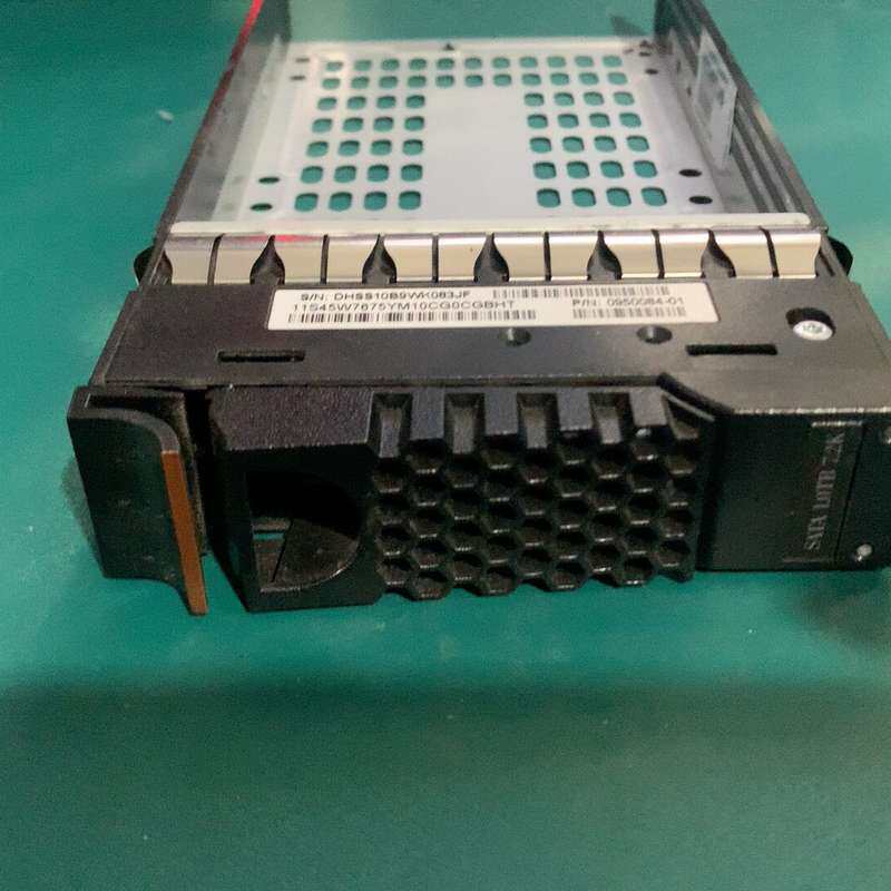 IBM V7000硬盘托架 3.5寸架子 PN:95310--议价商品