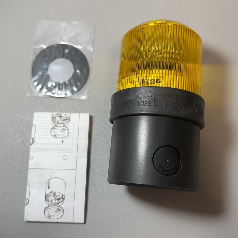 施耐德全新原装XVBL0B8,数量6个,单价222.82元--议价商品