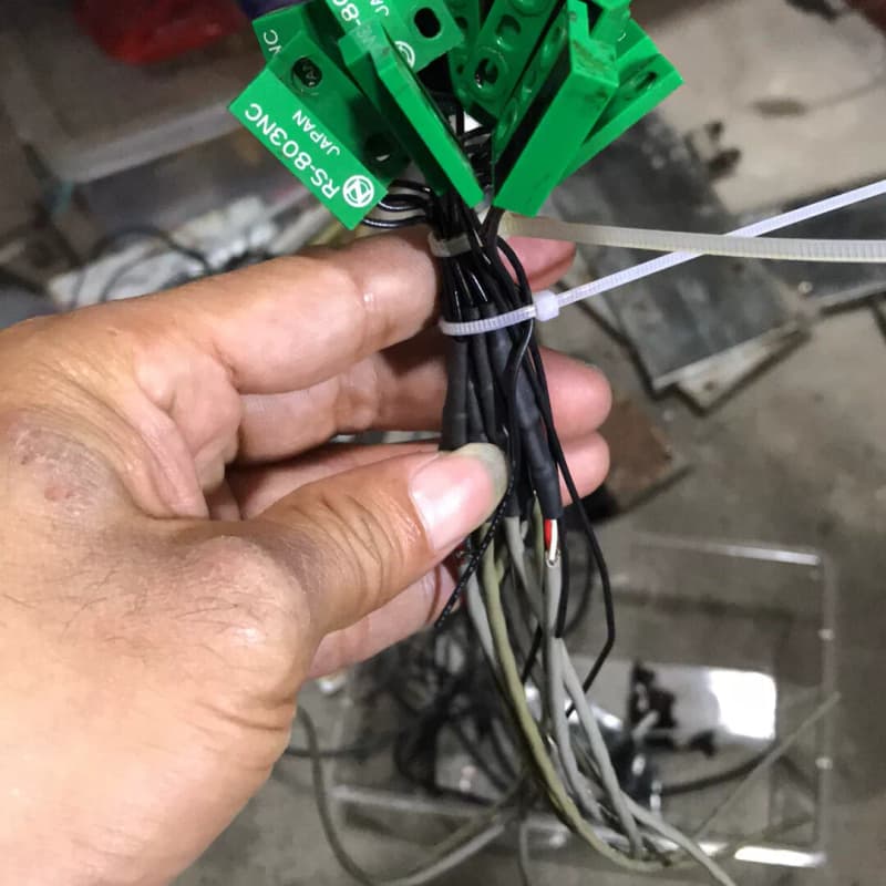 N RS-803NC/NO日本传感器磁力开关--议价商品