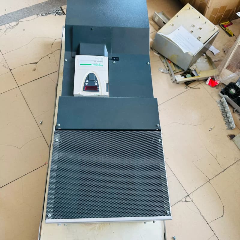 施耐德变频器ATV71HC11N4 13N4 16N4 20--议价商品