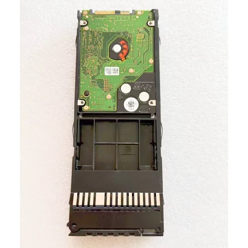 2600V3 900G 10K SAS 2.5存储硬盘--议价商品