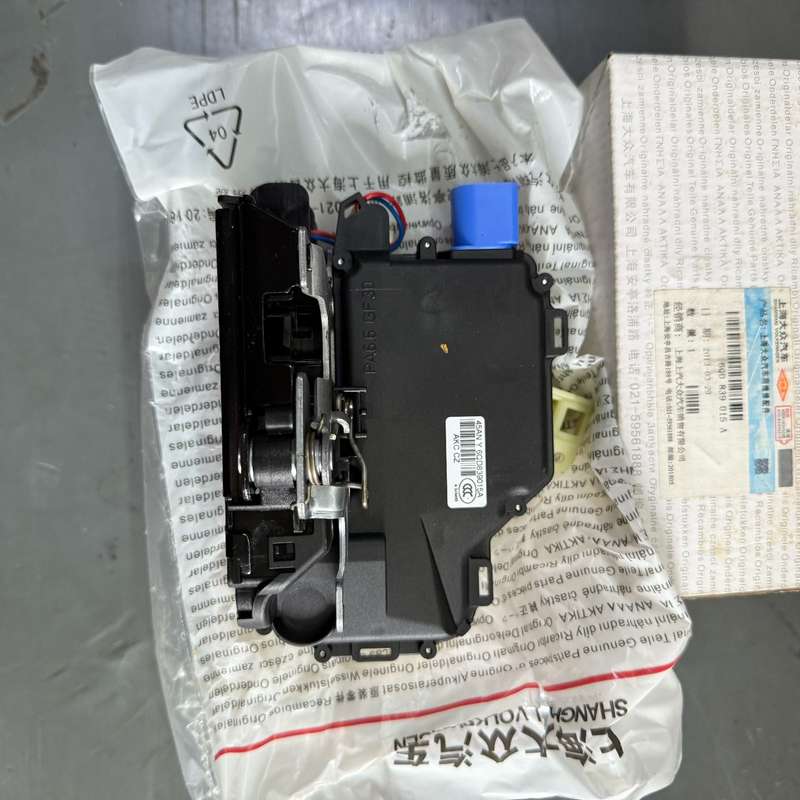 眼老波罗POLO劲情劲取后门锁块中控锁块机构闭锁器+后--议价商品