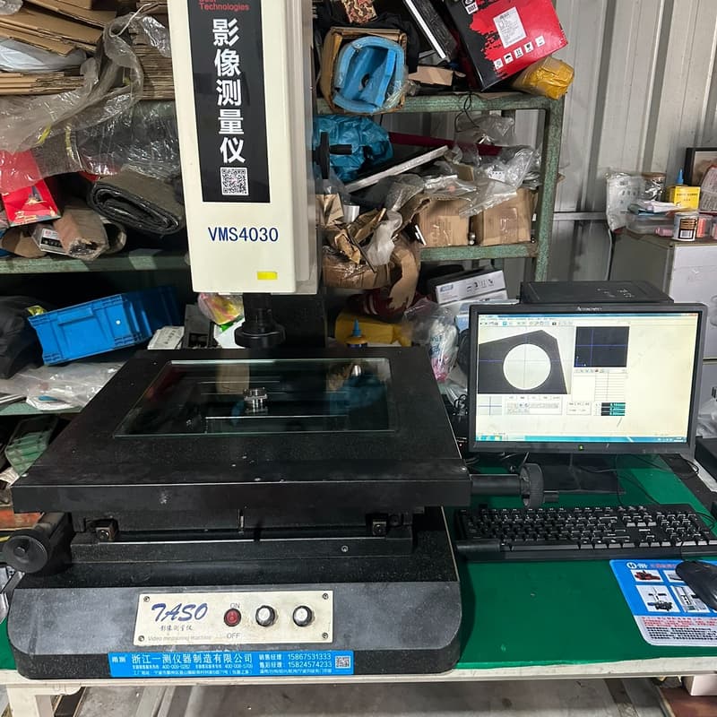 影像测量仪VMS4030,带电脑软件一套,整套出,功能正常,--议价