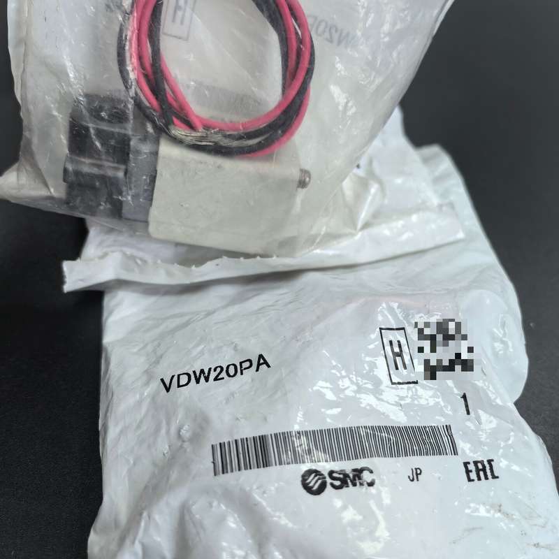 SMC原装电磁阀VDW20PA,全新未拆封。日本制造,带原装--议价商品
