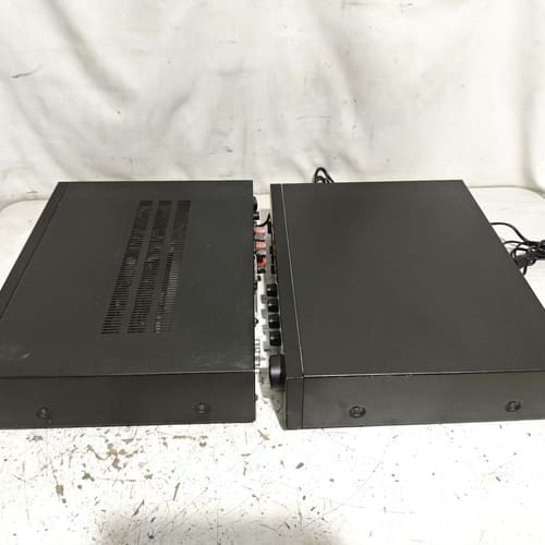 上海飞乐3001前后级功放一套,一边声道180W左右,一组主--议价商