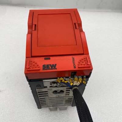 赛威SEW变频器MOVITRAC 31C007-503-4---议价商品