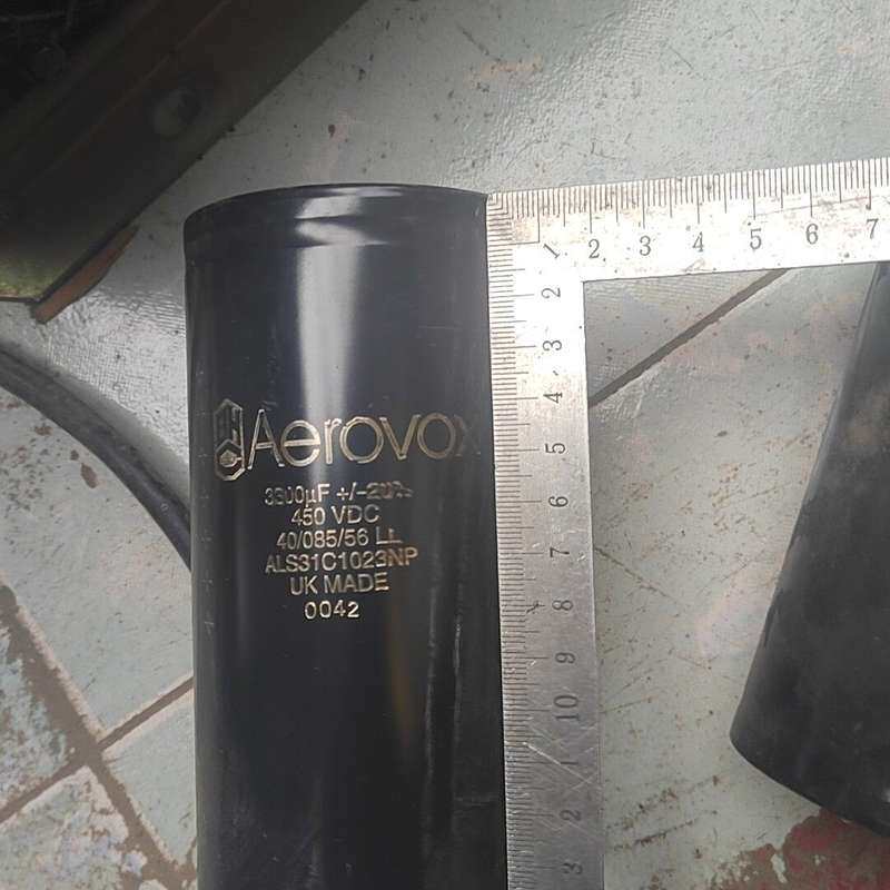 450V 3300UF电容 高145 直径75 孔距32 数--议价商品